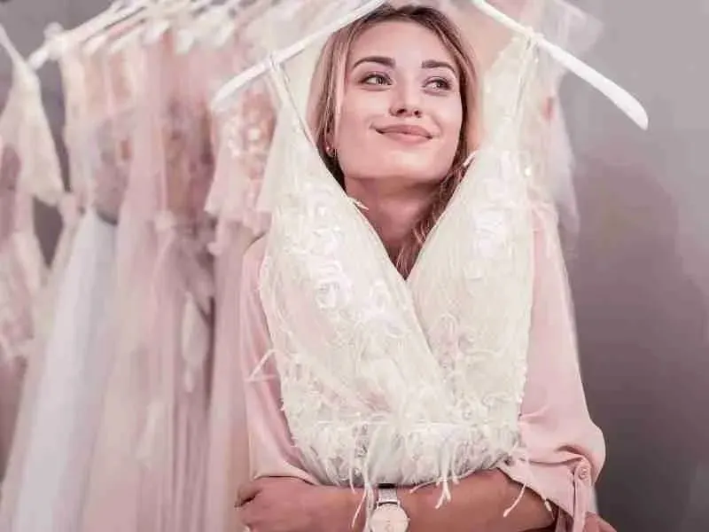 Sposa con l'abito perfetto grazie all'armocromia